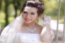 Chuyện tình như phim của nữ sinh chuyển giới quê Yên Bái