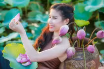 Bà mẹ 3 con trẻ đẹp như gái son khiến bao người ghen