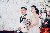 Đám cưới tiền tỷ rước dâu máy bay của cô gái Nam Định