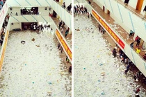 Học sinh điên cuồng xé sách giải tỏa áp lực thi cử