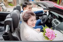 Xôn xao đám cưới sang chảnh rước dâu bằng gần 100 ôtô 