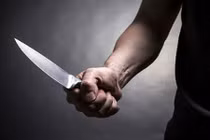 Đâm chết đối thủ vì cùng thích một cô gái