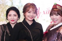 Dân mạng tìm kiếm em gái xinh đẹp của Hari Won