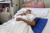 Nửa đêm đánh vợ chấn thương sọ não, hôn mê sâu