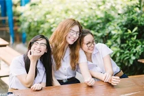 Mê mẩn “lạc” vào ngôi trường toàn trai xinh, gái đẹp