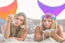 Cặp song sinh “kình ngư” Brazil xinh đẹp nổi tiếng Olympic Rio 2016