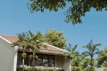 Trầm trồ ngôi nhà “hoài cổ” mà chàng kỹ sư xây tặng bố mẹ