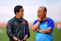 HLV Park Hang Seo có mặt tại Việt Nam, rộ tin đồn tái xuất V-League
