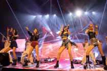 Cơn sốt BlackPink và sự bùng nổ của các concert đẳng cấp