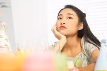 Bạn trai chuyển nhầm tiền để thử, có nên tin người như thế?