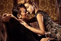  Chồng ăn diện, tưởng làm ăn tốt, hóa ra có tận hai bồ bao