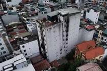 Cháy chung cư mini ở Hà Nội: Ai cấp phép, bao che sai phạm xây dựng?