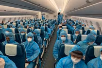 Vụ chuyến bay giải cứu điều tra giai đoạn 2: “Củi” tiếp tục vào lò?