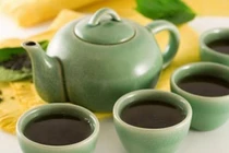 Kinh ngạc lý do nước trà nổi váng, uống vào có hại sức khỏe?