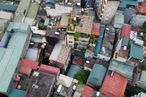 Giật mình lối vào hiện trường vụ cháy 14 người chết ở Hà Nội