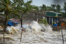 Đêm nay, bão số 1 đổ bộ Quảng Ninh – Nam Định