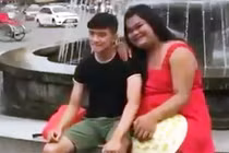 Xôn xao clip "hot girl" Happy Polla chụp ảnh với fan ở Hà Nội