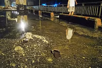 Nam thanh niên nhảy cầu tự tử vì bị dọa chém?