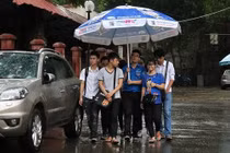Dự báo thời tiết 3/7: Sĩ tử thi THPT Quốc gia cẩn thận mưa dông