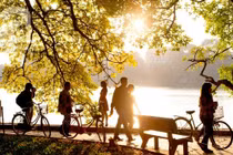 Thời tiết hôm nay 28/7: Hà Nội nắng gắt, Nam Bộ mưa dông