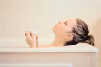 16 tình huống dễ gây đột tử trong khi tắm