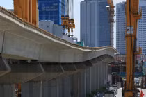 Đường sắt Cát Linh - Hà Đông uốn lượn: Không bình thường!