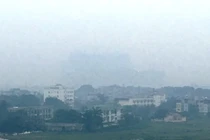 Bắc Bộ ấm dần, Hà Nội chìm trong sương mù