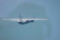 Chuyên cơ bất ngờ xuất hiện trên bầu trời sân bay Đà Nẵng