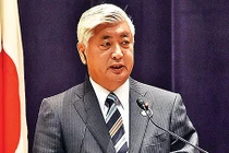 Bộ trưởng Quốc phòng Nhật thăm quân cảng Cam Ranh