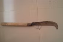 Đòi “yêu” giữa đêm, chồng bị vợ chém trọng thương