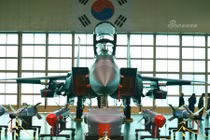 Tiêm kích F-15K chính thức có tên lửa bắn xa 500km