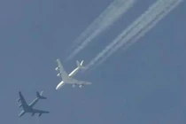 Máy bay “ngày tận thế” khiến cư dân Mỹ sợ chết khiếp