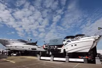 Bên trong nhà máy đóng siêu du thuyền cho các đại gia