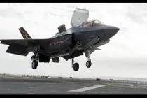 Hoành tráng tàu đổ bộ LHA-6 chở 12 tiêm kích F-35B