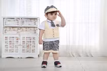 Cách mặc đẹp cho bé trai trong ngày sinh nhật 