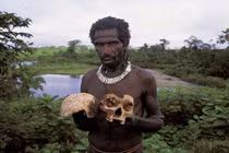 Sự thật giật mình bộ tộc ăn thịt người duy nhất còn sót lại 