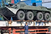 Soi lô vũ khí "khủng" hải quan Hồng Kông vừa tóm