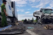 Bộ Công an điều tra nguyên nhân xe rước dâu gặp nạn