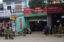 Táo tợn cầm hung khí xông vào ngân hàng Agribank cướp gần 1 tỷ