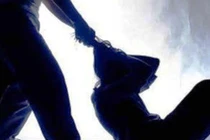 Hải Dương: Ba thanh niên hành hung phụ nữ 56 tuổi để… đòi nợ