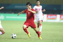 Hóa ra lâu nay không được xem trận bóng trọn vẹn là vì bình luận viên