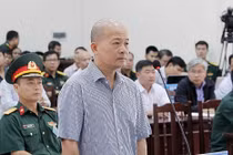 Nghe bạn xã hội mua bằng giả, Út “trọc” ngây thơ tới thế sao!