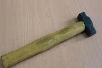 Nghi trộm vào nhà, dùng búa đánh chết và cái kết