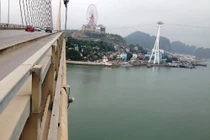 Nam thanh niên 16 tuổi nhảy cầu Bãi Cháy tự tử