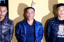 Khởi tố 3 đối tượng hành hung nữ nhân viên hàng không