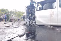 Xe rước dâu gặp nạn ở Quảng Nam do tài xế buồn ngủ?