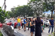 Động đất gây rung lắc ở Hà Nội, nhiều người dân hoảng hốt tháo chạy?