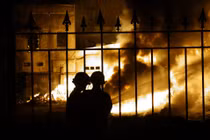 Hiện trường ám ảnh vụ cháy 5 ngôi nhà cạnh cây xăng ở Hải Phòng