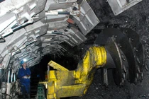 Cáp tời văng vào người, công nhân Than Nam Mẫu tử vong