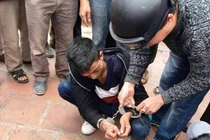 Hải Phòng: Cả làng vây bắt hai đối tượng trộm tiền công đức